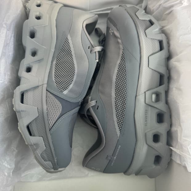 [255] 온러닝 x 포스트아카이브팩션 클라우드몬스터하이퍼 아폴로