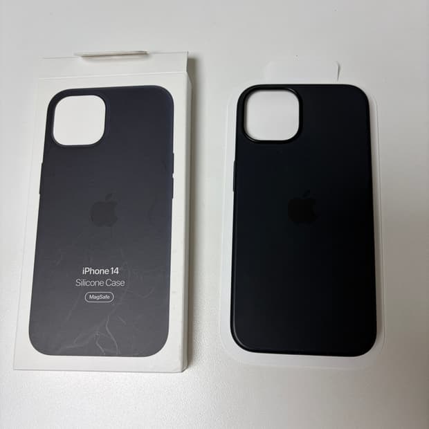 아이폰14 정품 맥세이프 실리콘 케이블