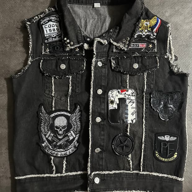 블랙 데님 패치 워싱 베스트