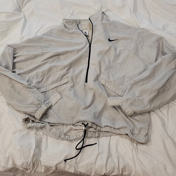 나이키×피어 오브 갓 하프집업 퓨어 플래티넘