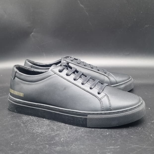 P-31 블랙에디션남성스니커즈 42 265