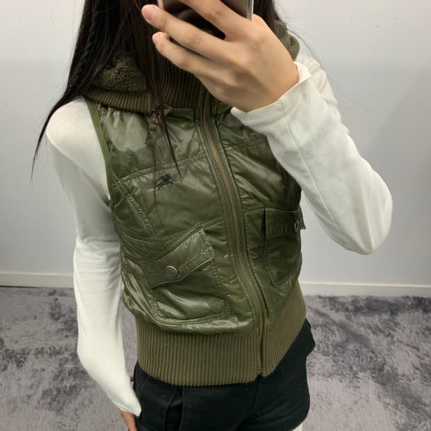 버버리 블루라벨 y2k 리버시블 다운 베스트 