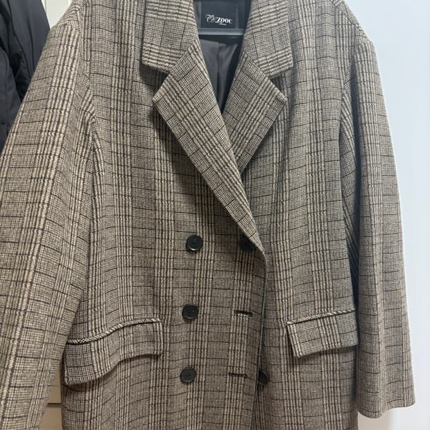 쥬크 체크 코트