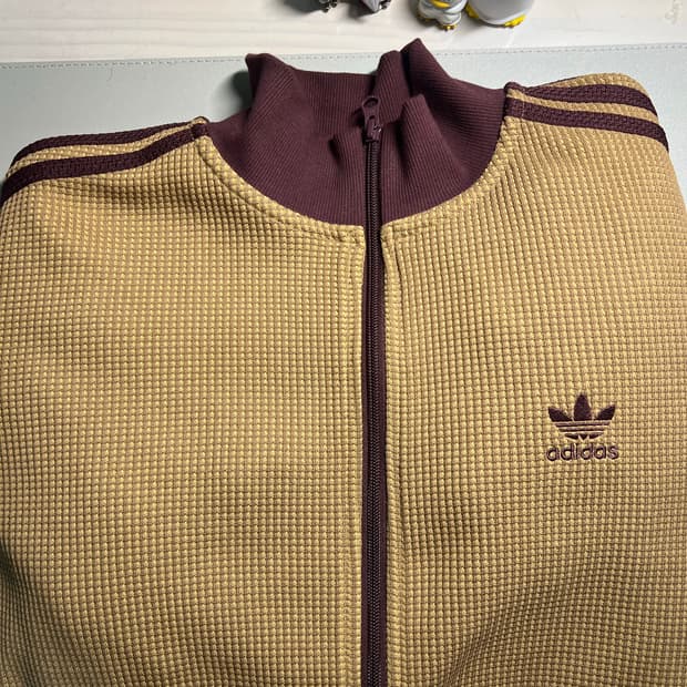 아디다스 니트 트랙탑 L 데저트 브라운