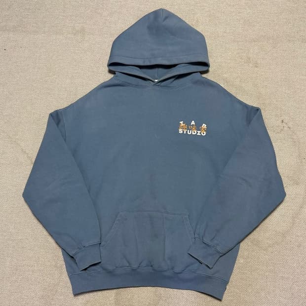 아이앱 스튜디오 x 취미가 애쉬 블루 후드티