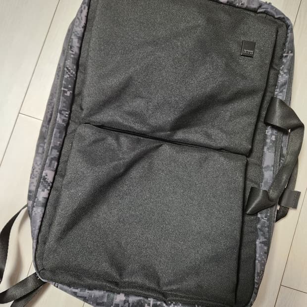 샘소나이트 레드 3웨이 백팩

백팩이나 서류가방이나 크로스백(줄없음ㅜㅜ)