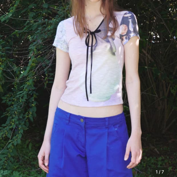 VASE COLLAGE KNOTTED TEE, MULTI