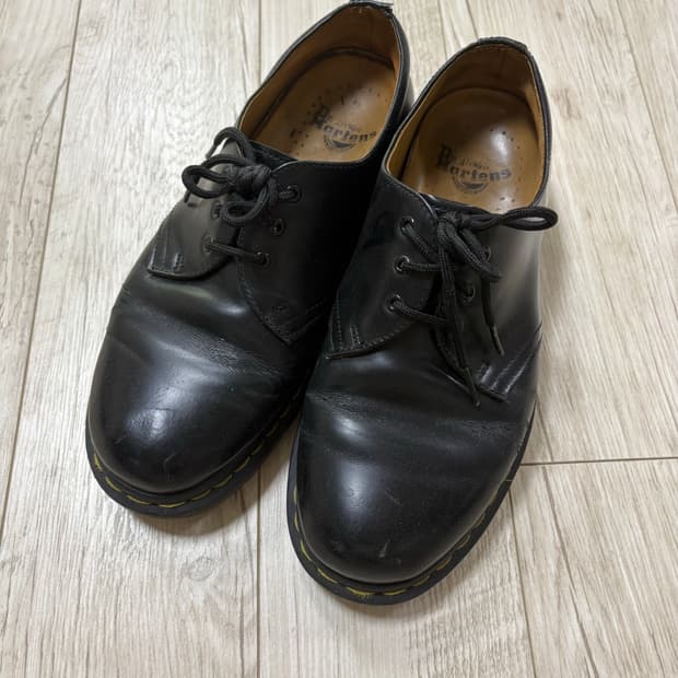 닥터마틴 1461 3홀 스무스 260