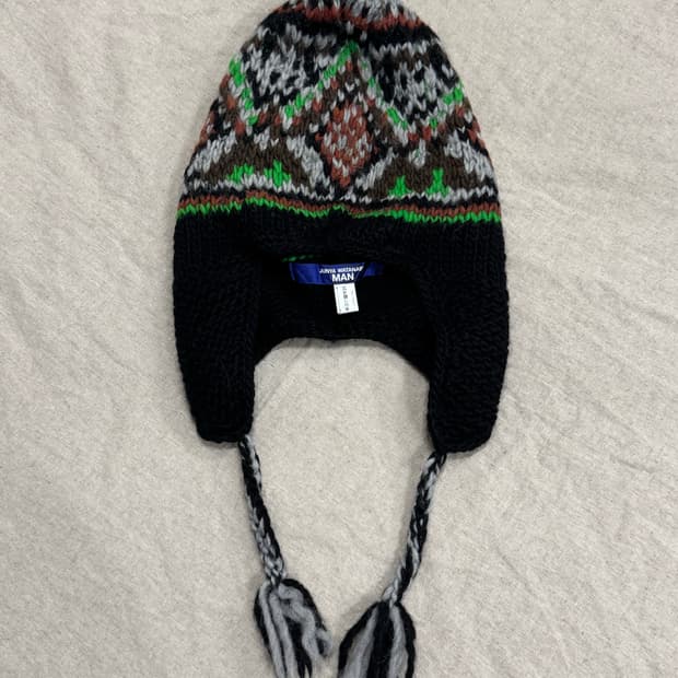 준야와타나베 22FW 자미로콰이 이어플랩 비니