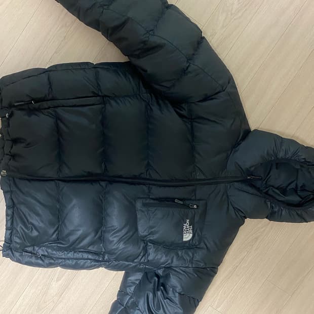 노스페이스 700 경량패딩 