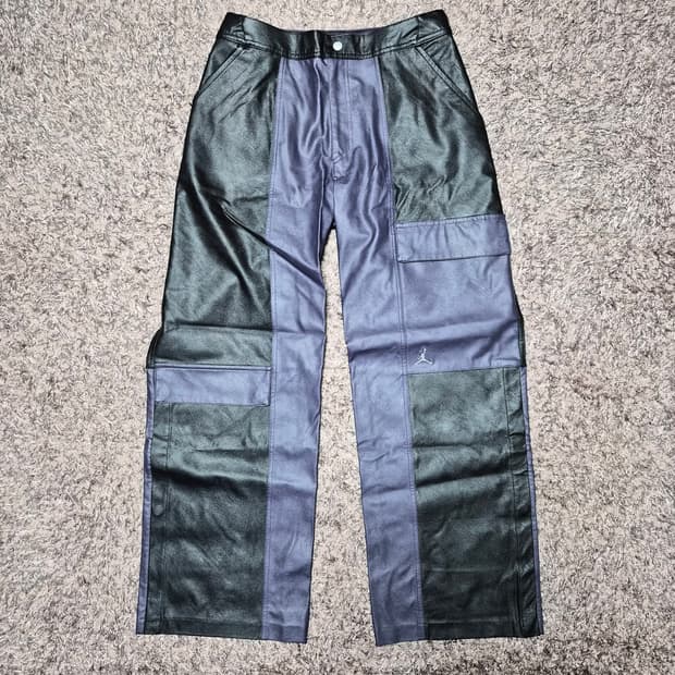 나이키 조던 인조가죽 팬츠 M