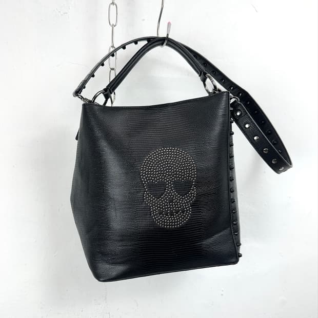 Egoist Stud Skull Shoulder Bag