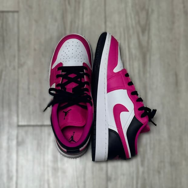 나이키 조던1 로우 피어스 핑크 240