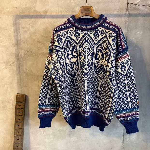 DALE OF NORWAY 노르딕 니트 105