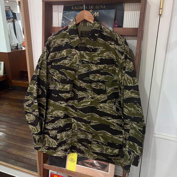 J167 21FW 와코마리아 타이거 카모 퍼티그 자켓