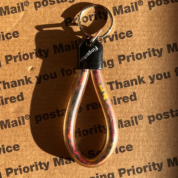 90s vtg Fingerhut Loop Key Holder