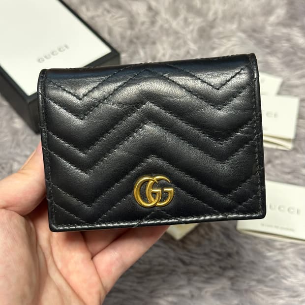 [풀구성] 구찌 GG 마몬트 마틀라세 중지갑 블랙