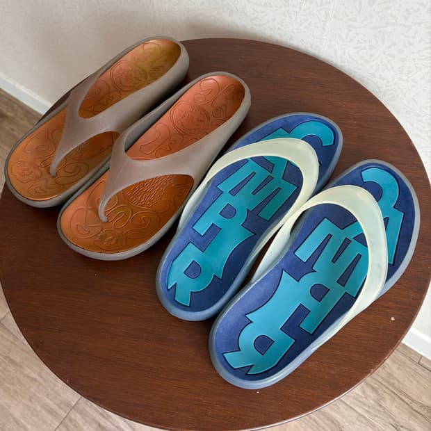 Camper dolphine flip flops