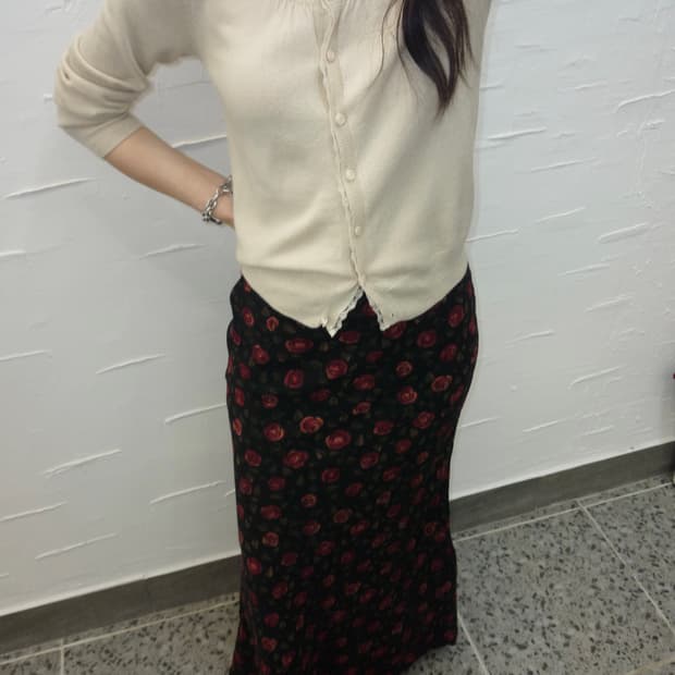 Rose rose long skirt