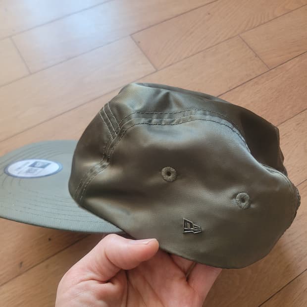 뉴에라 유광 캡