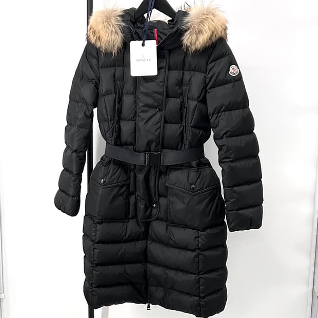 [1사이즈] 몽클레어 클로에 라쿤 퍼 여성 롱패딩 블랙
