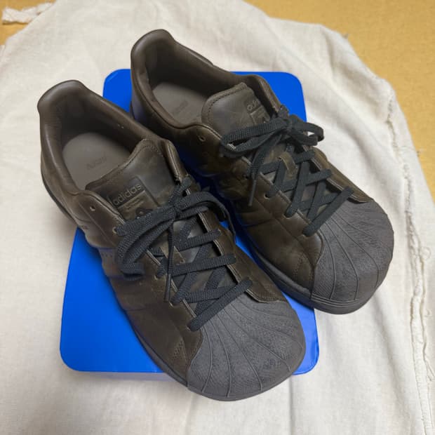 아디다스x아바바브 슈퍼스타 브라운 275