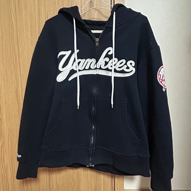 미첼엔네스 뉴욕양키스 로고 후드집업