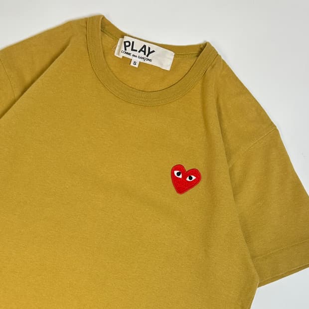 꼼데가르송 하트 반팔티 S