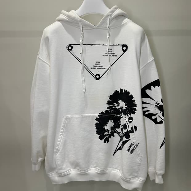 [정품] 프라다 후드티