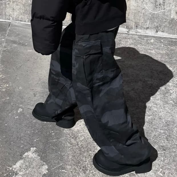 camo cago pants 