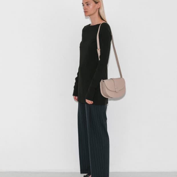 아페쎄 엘로이즈 크로스백 가방