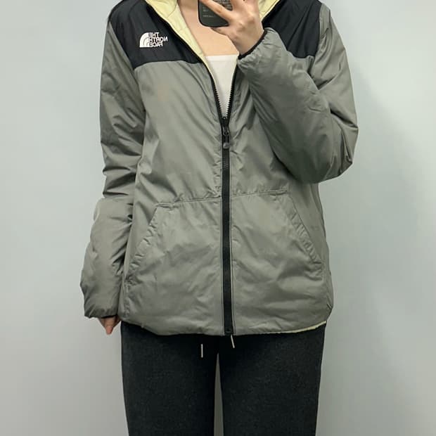 노스페이스 리버시블 경량 패딩