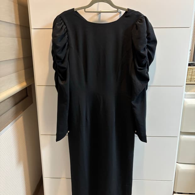 블랙 퍼프 셔링 롱 원피스(결혼식,연말파티룩 추천)