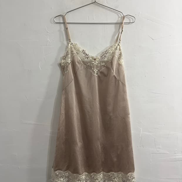 lace slip