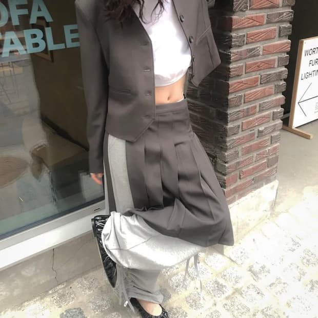 플리츠 랩스커트