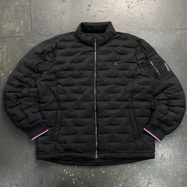 105 까스텔바작 령량패딩