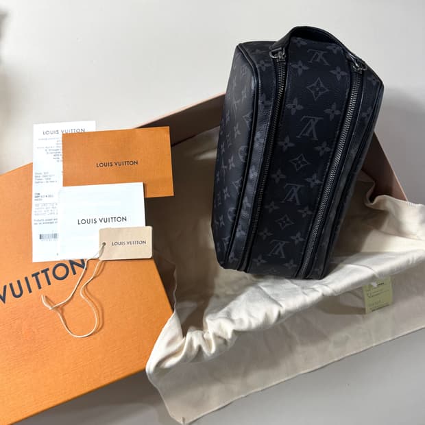 [백화점판/당일출고]루이비통 이클립스 돕키트 클러치