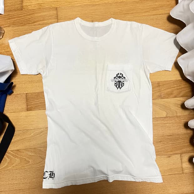 크롬하츠 반팔 판매