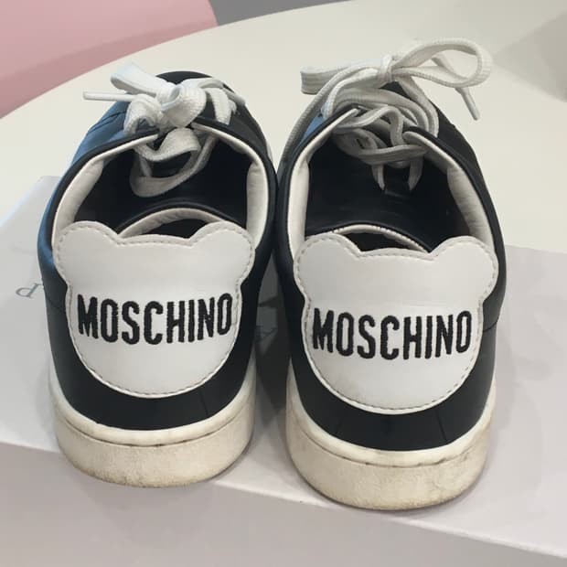 모스키노 베어 스니커즈