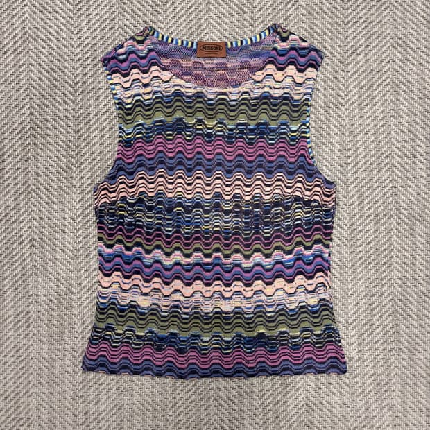 미쏘니 지그재그 패턴 탑 v1011