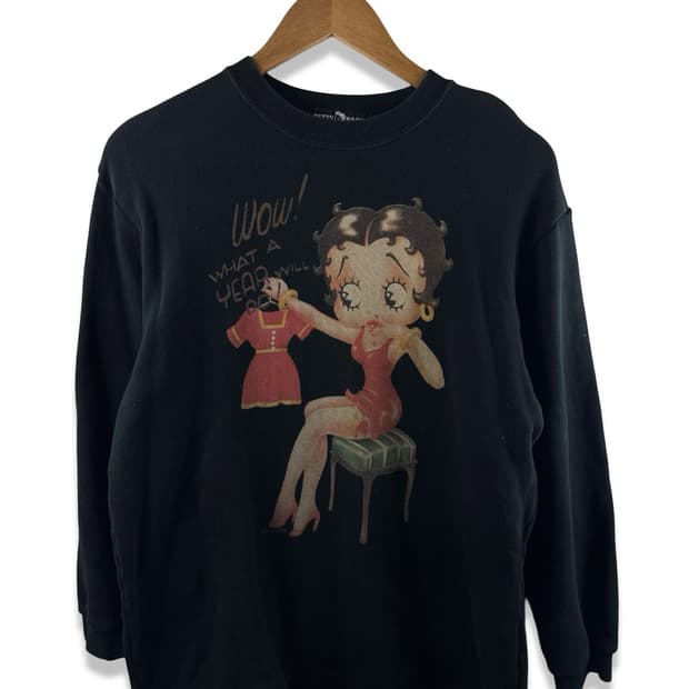 베티붑 올드스쿨 프린팅 맨투맨1972