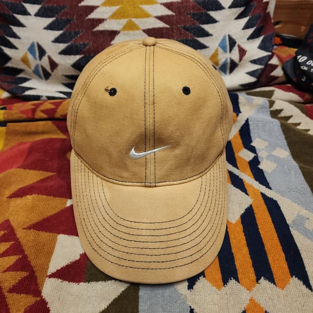 나이키 클래식 볼캡