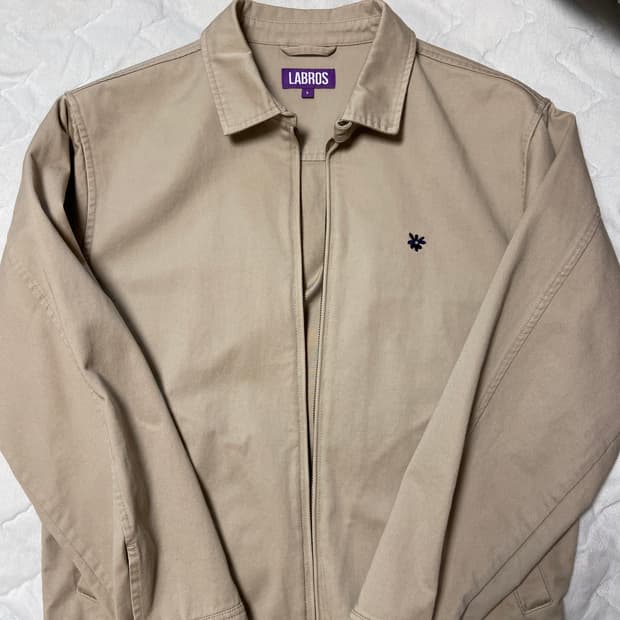 라브로스 베이지 자켓