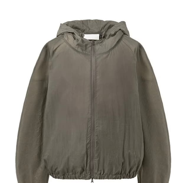 AMOMENTO SHEER NYLON HOODED JUMPER