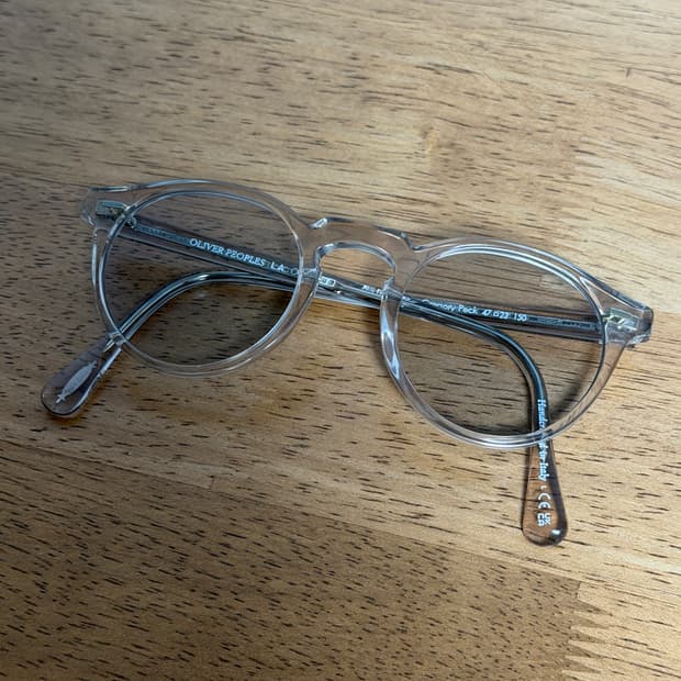 올리버피플스 그레고리팩 클리어 컬러