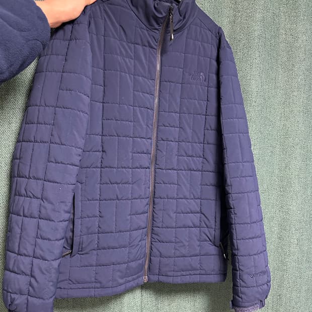 노스페이스 경량 패딩 깔깔이