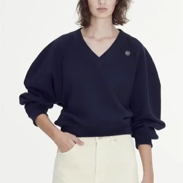 렉토 우먼 시그니처 로고 브이넥 스웻셔츠 맨투맨