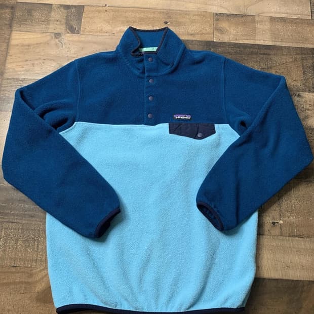  17ss 파타고니아 신칠라 스냅-T 블루