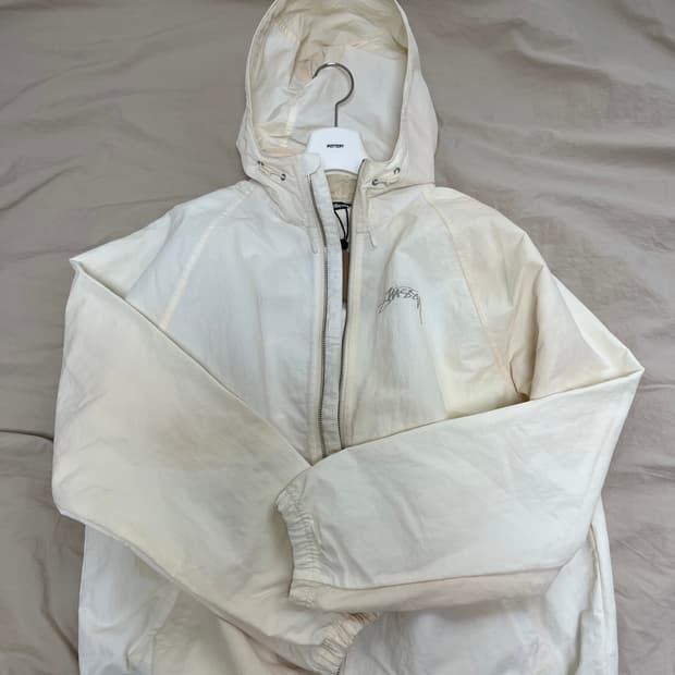 스투시 웨이브 다이 비치 쉘 자켓 아이보리 S