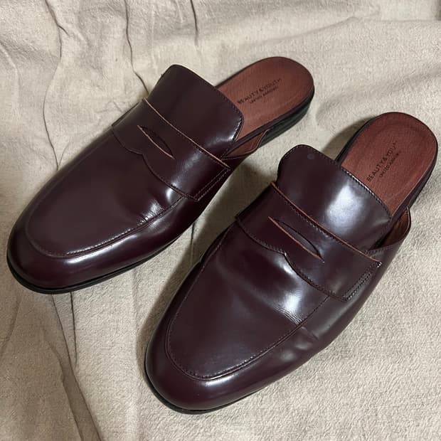 뷰티앤유스 유나이티드 에로우 블로퍼 슬리퍼